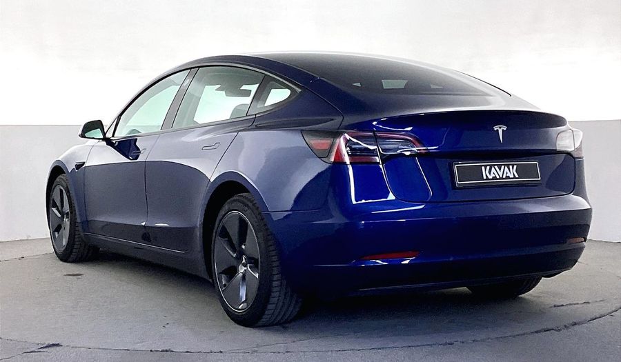 Tesla Model 3 STANDARD Sedan 2023