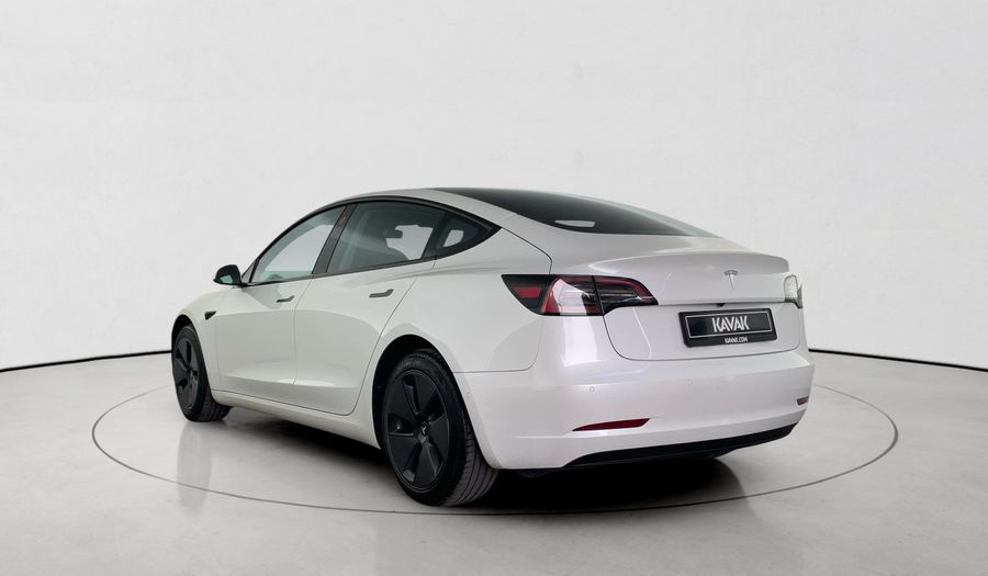 Tesla Model 3 BEV RWD 18ALW WHITE PEARL ALL BLACK INTE Sedan 2023