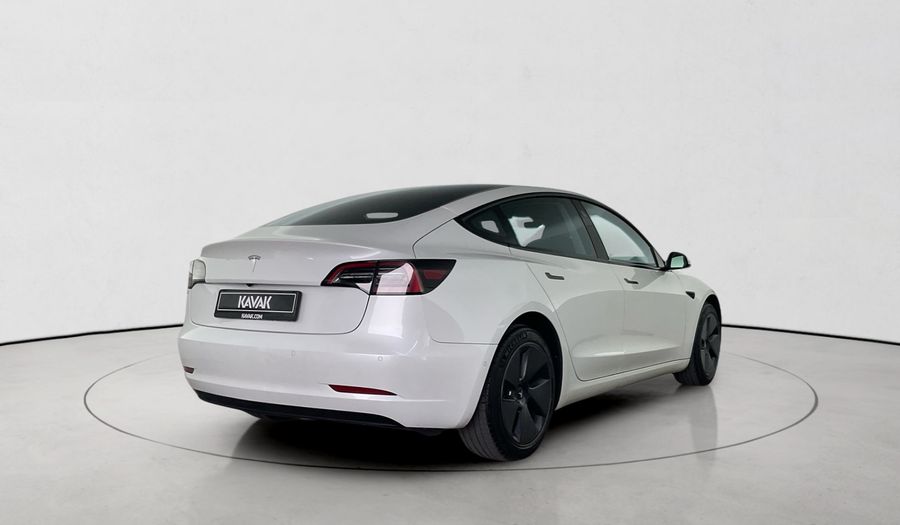 Tesla Model 3 BEV RWD 18ALW WHITE PEARL ALL BLACK INTE Sedan 2023