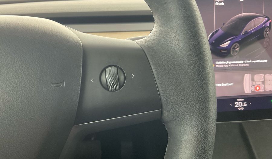 Tesla Model 3 BEV RWD 18ALW WHITE PEARL ALL BLACK INTE Sedan 2023