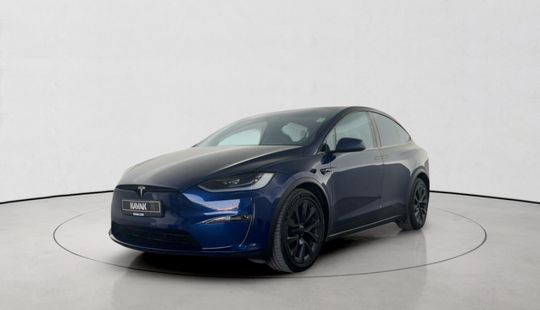 Tesla • Model X