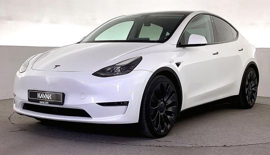 Tesla • Model Y