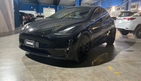Tesla • Model Y