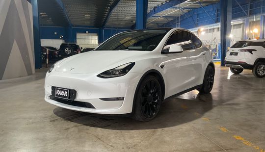 Tesla • Model Y