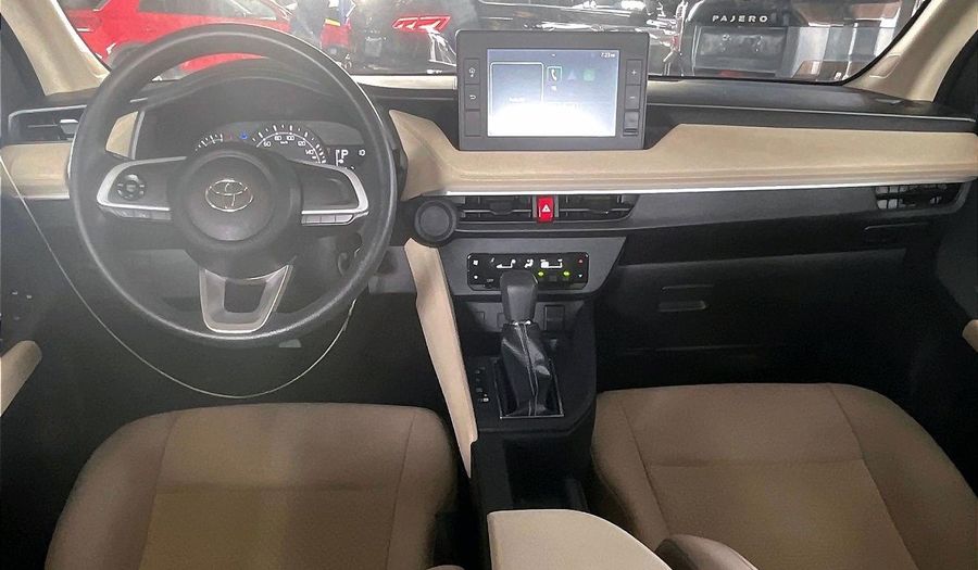 Toyota Yaris E Sedan 2023