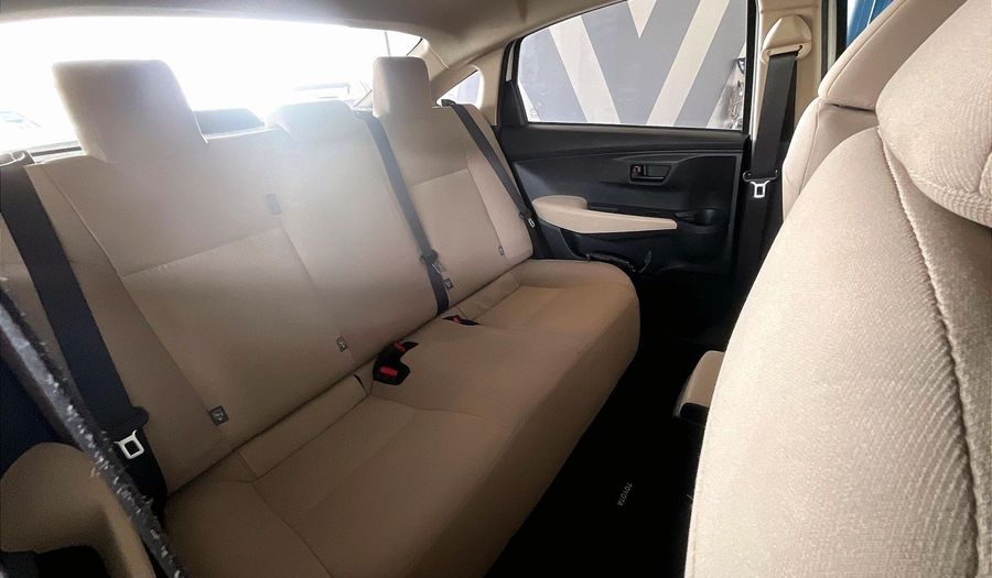 Toyota Yaris E Sedan 2023