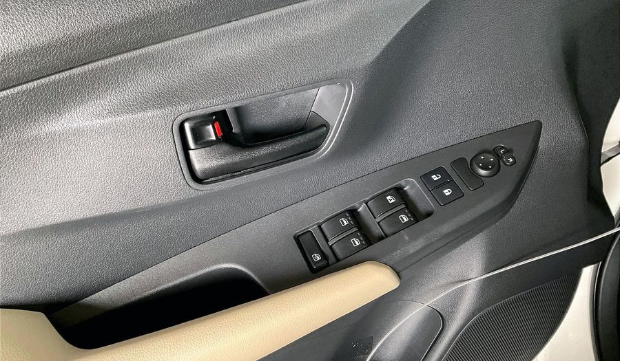 Toyota Yaris E Sedan 2023