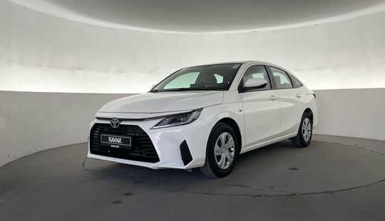Toyota • Yaris
