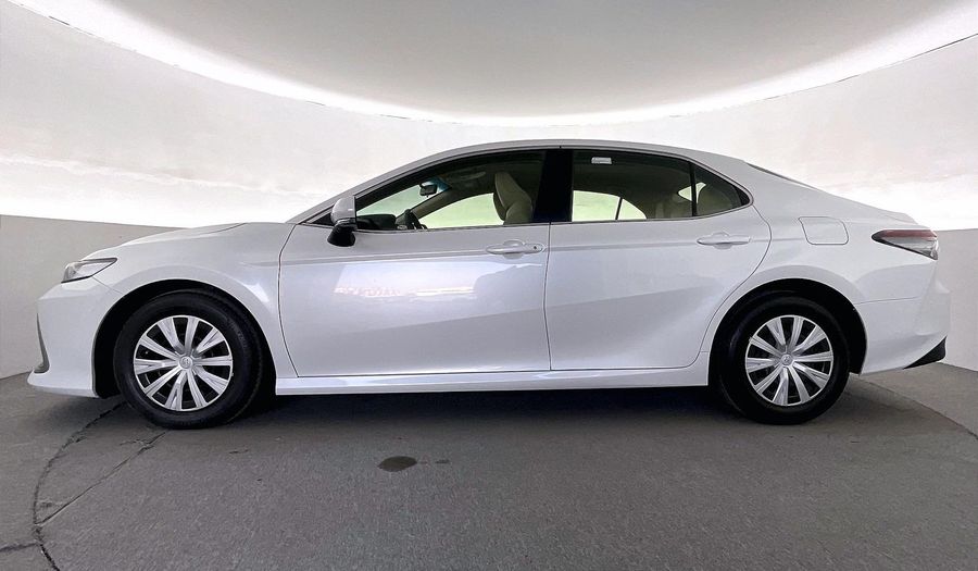 Toyota Camry S Sedan 2023