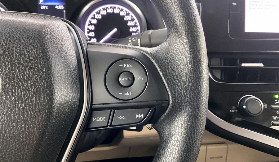 Toyota Camry S Sedan 2023