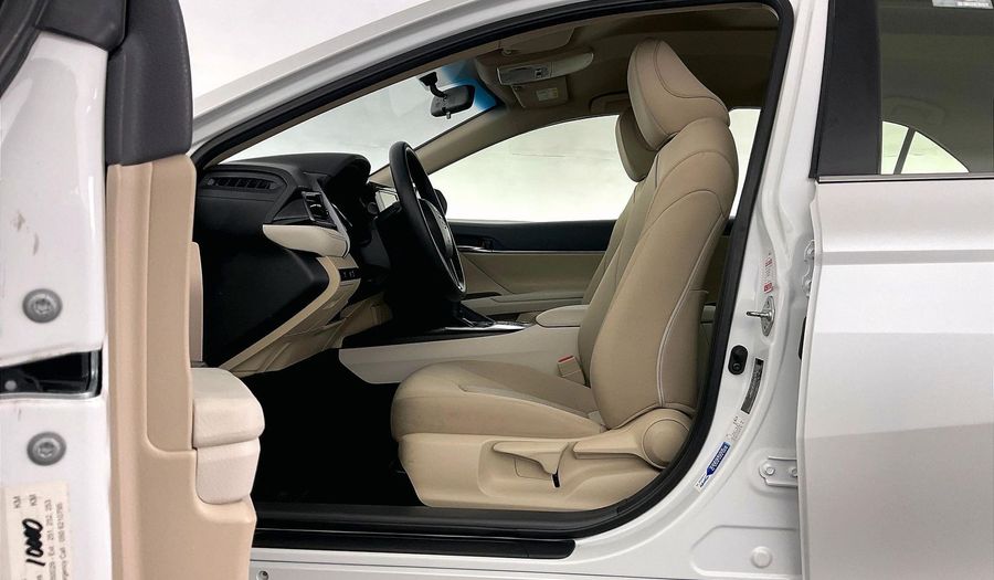 Toyota Camry S Sedan 2023