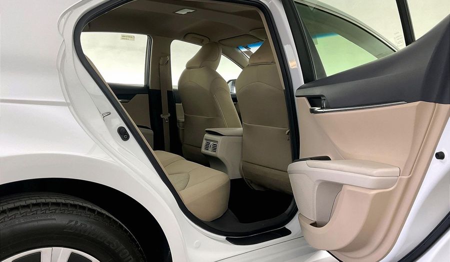 Toyota Camry S Sedan 2023