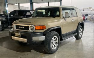 Toyota • FJ Cruiser