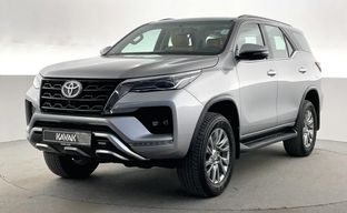 Toyota • Fortuner