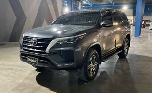 Toyota • Fortuner