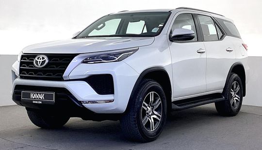 Toyota • Fortuner