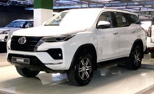 Toyota • Fortuner