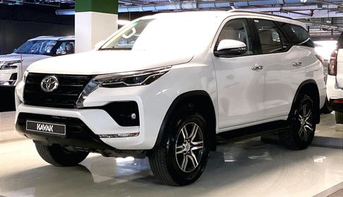 Toyota Fortuner GXR Suv 2023