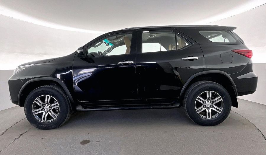 Toyota Fortuner GXR Suv 2023