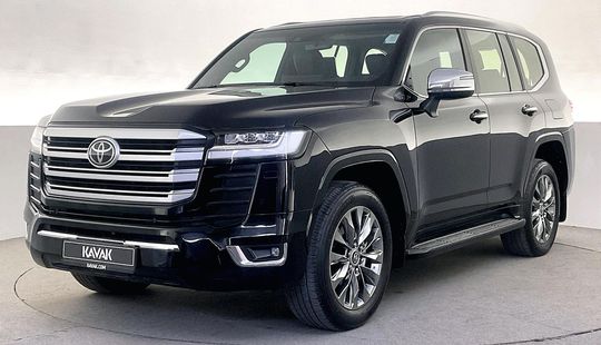 تويوتا لاند كروزر VXR-2023