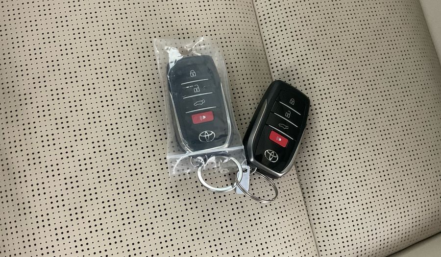 Toyota Land Cruiser 4.0 VXR 4WD AUTO RA Suv 2023