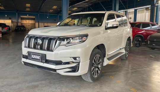 Toyota • Land Cruiser Prado