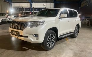Toyota • Land Cruiser Prado