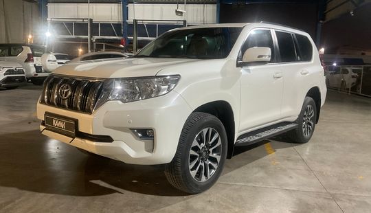 Toyota • Land Cruiser Prado