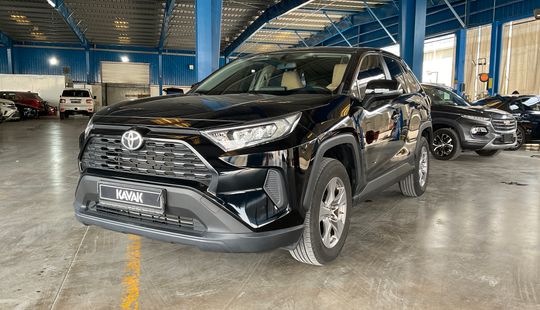 Toyota • RAV4