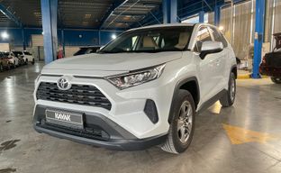 Toyota • RAV4