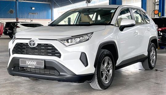 Toyota • RAV4