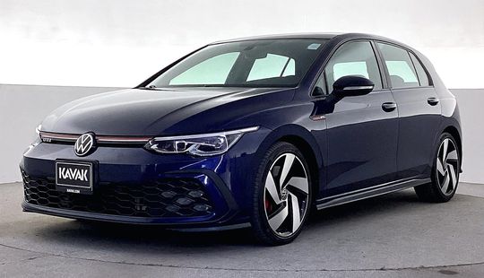 Volkswagen • Golf