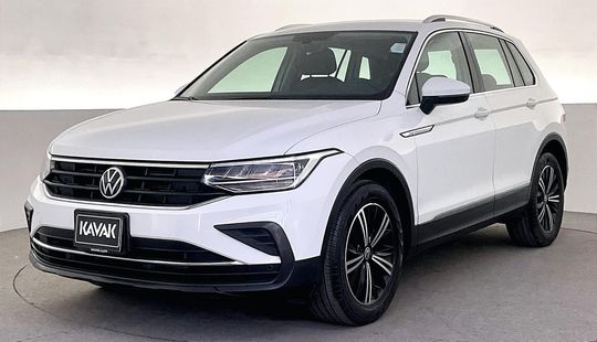 Volkswagen • Tiguan