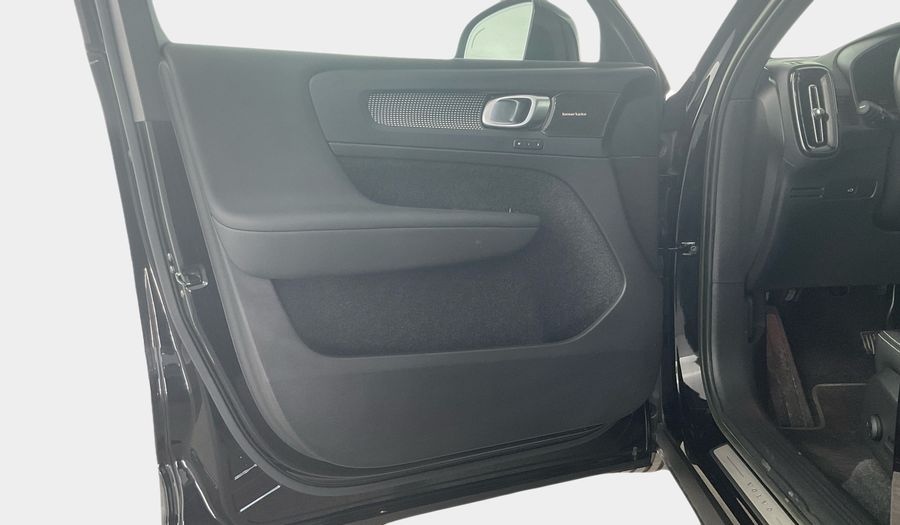 Volvo Xc40 B4 ULTIMATE Suv 2023