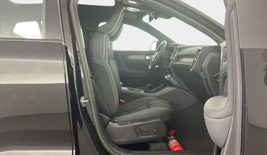 Volvo Xc40 B4 ULTIMATE Suv 2023