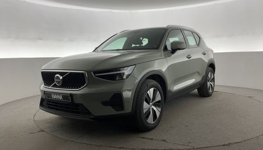 Volvo • XC40