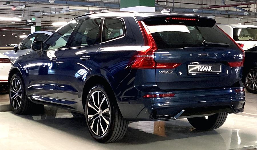 Volvo Xc60 B5 ULTIMATE DARK Suv 2023