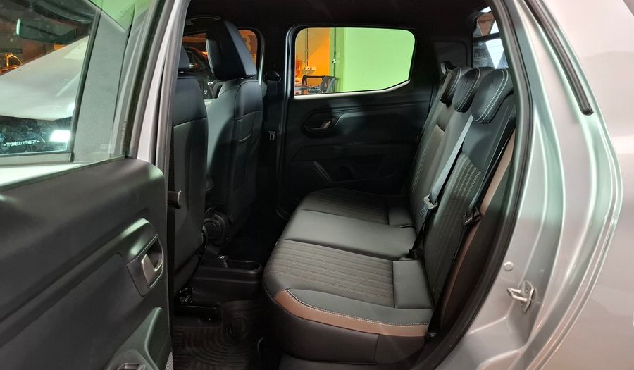 Fiat Strada 1.0 T200 CABINA DOBLE ULTRA CVT Pickup 2025