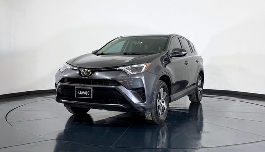 Toyota RAV4 2.5 XLE AWD AT
