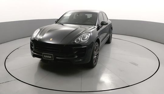 Porsche • Macan