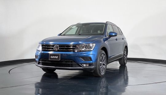 Volkswagen Tiguan Comfortline-2018