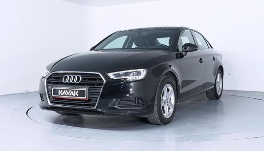 Audi A3 Sedan 35 1.5 TFSI S TRONIC PI DESIGN 2020