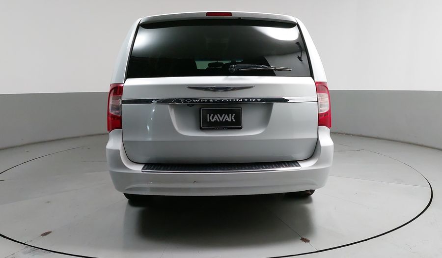 Chrysler Town & Country 3.6 TOURING Minivan 2015