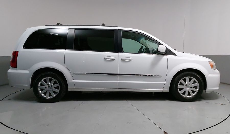 Chrysler Town & Country 3.6 TOURING Minivan 2015