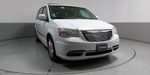 Chrysler Town & Country 3.6 TOURING Minivan 2015