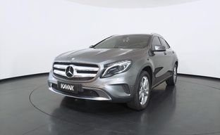 Mercedes Benz • GLA 200