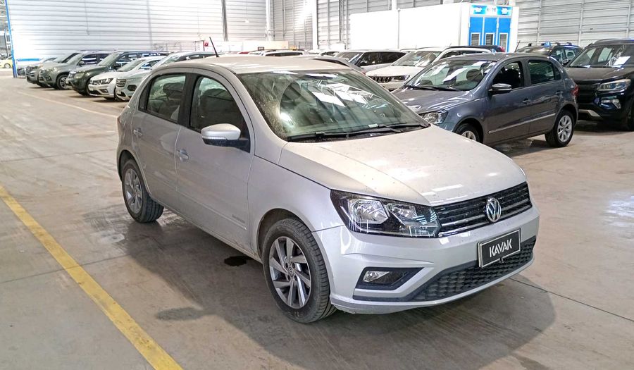 Volkswagen Gol 1.6 HIGHLINE Hatchback 2021