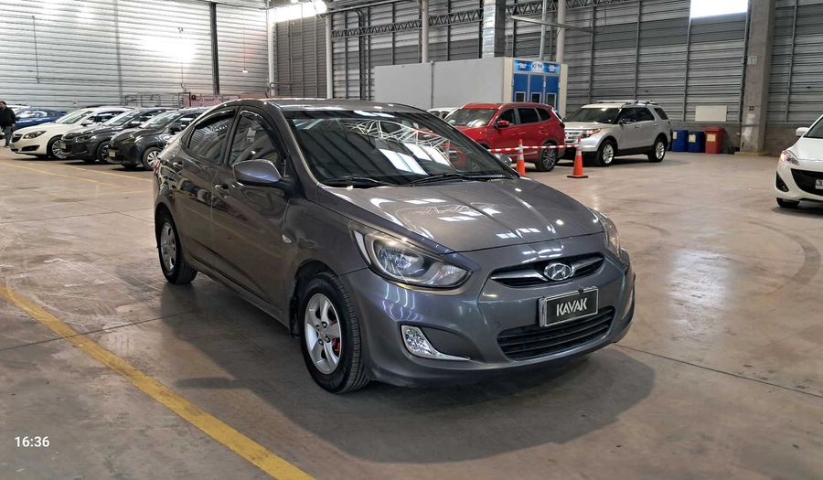 Hyundai Accent 1.4 RB GL AC Sedan 2014