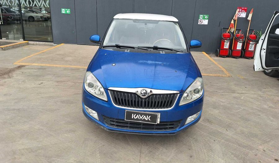 Skoda Fabia 1.6 AMBIENTE Hatchback 2014