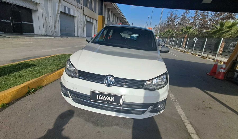Volkswagen Gol 1.6 TRENDLINE Hatchback 2017
